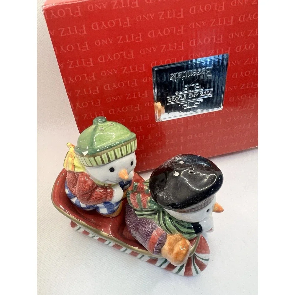 Fitz and Floyd Snow Guys Salt and Pepper Shaker in box one chip holiday xmas